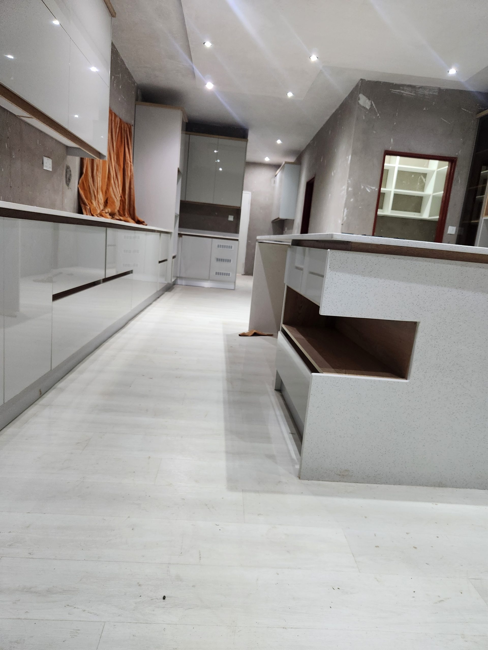 Creative Cabinets - fitted kitchens